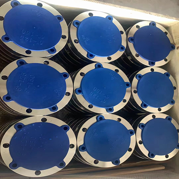 Composite Flange -Surfacing Forming packaging